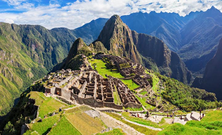 Viaggio di Gruppo – Perù 360°: Machu Picchu, Montagna Arcobaleno e il lago Titicaca